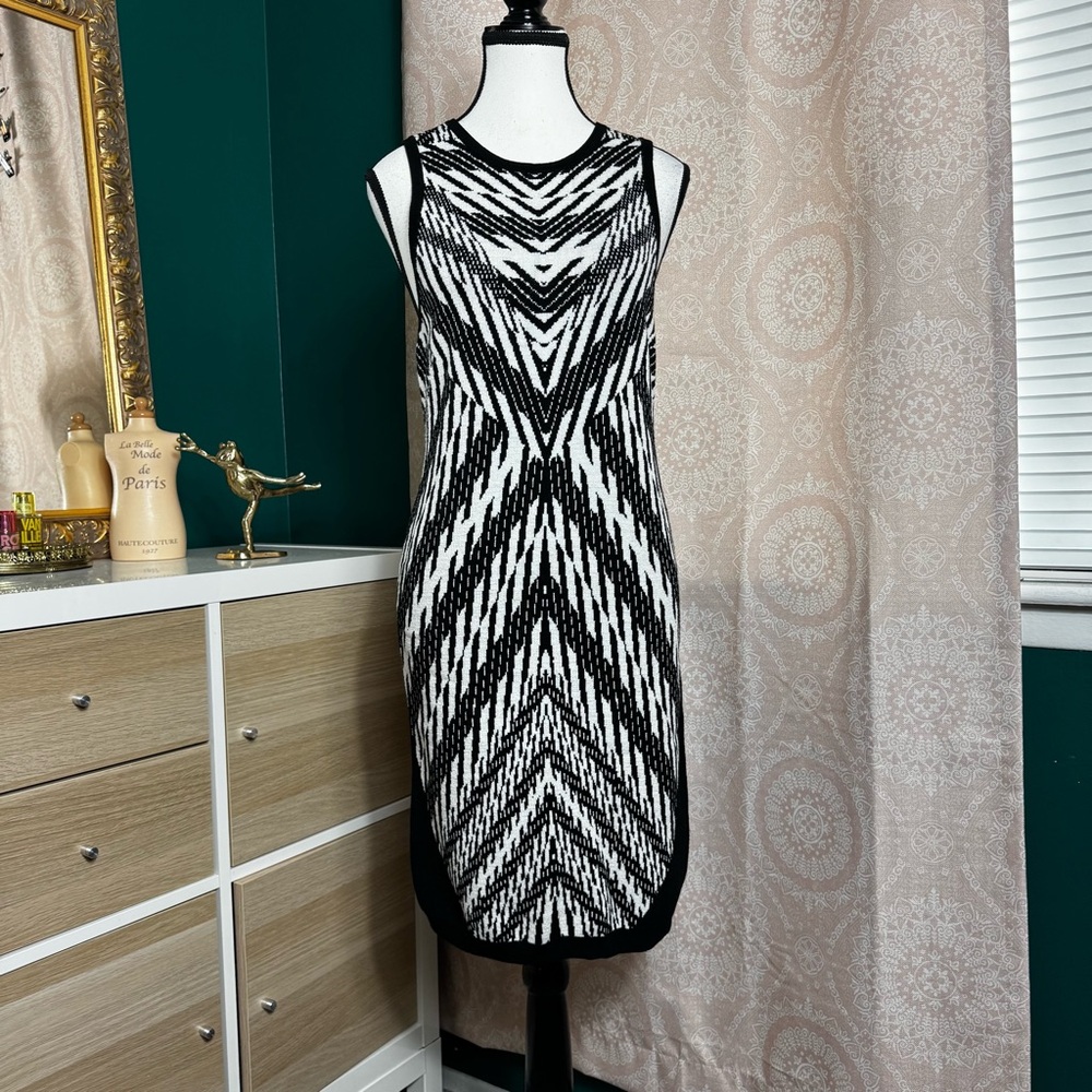 Nicole Miller Artelier Black White Geometric Knit Dress Size Large Artsy Indie
